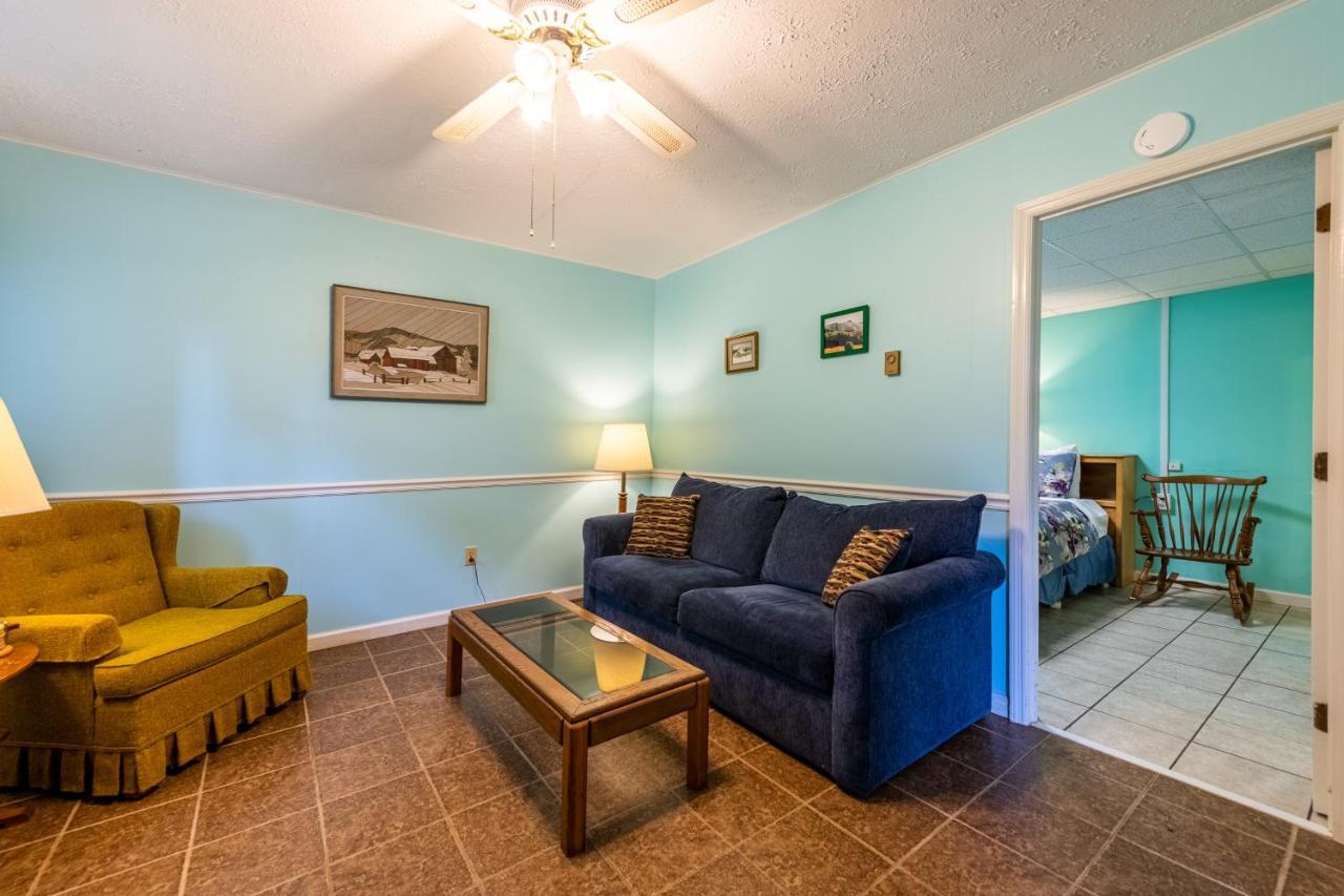 Hood Lower Lake Junaluska Экстерьер фото
