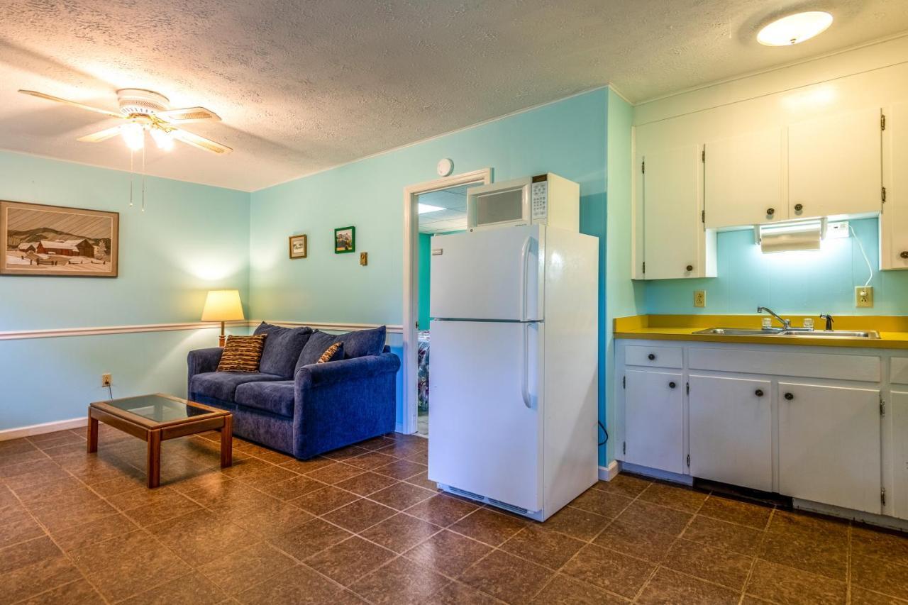 Hood Lower Lake Junaluska Экстерьер фото